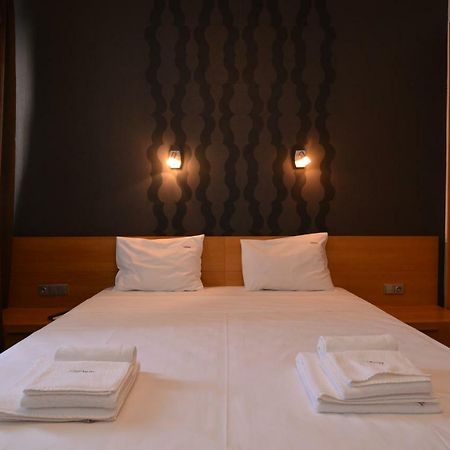 Super Premium Two Bedroom Suite On Vitosha Boulevard Sofia Eksteriør bilde