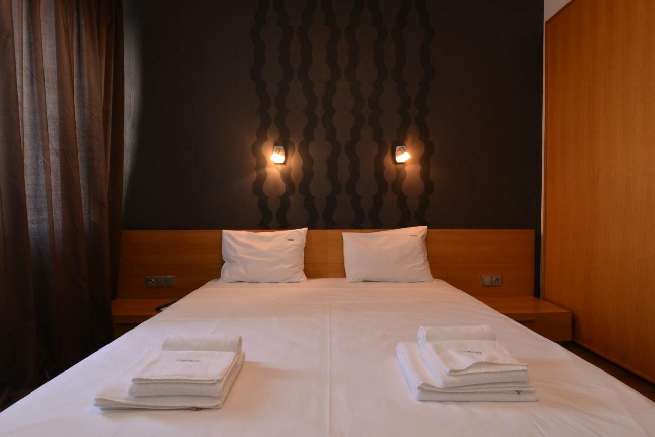 Super Premium Two Bedroom Suite On Vitosha Boulevard Sofia Eksteriør bilde